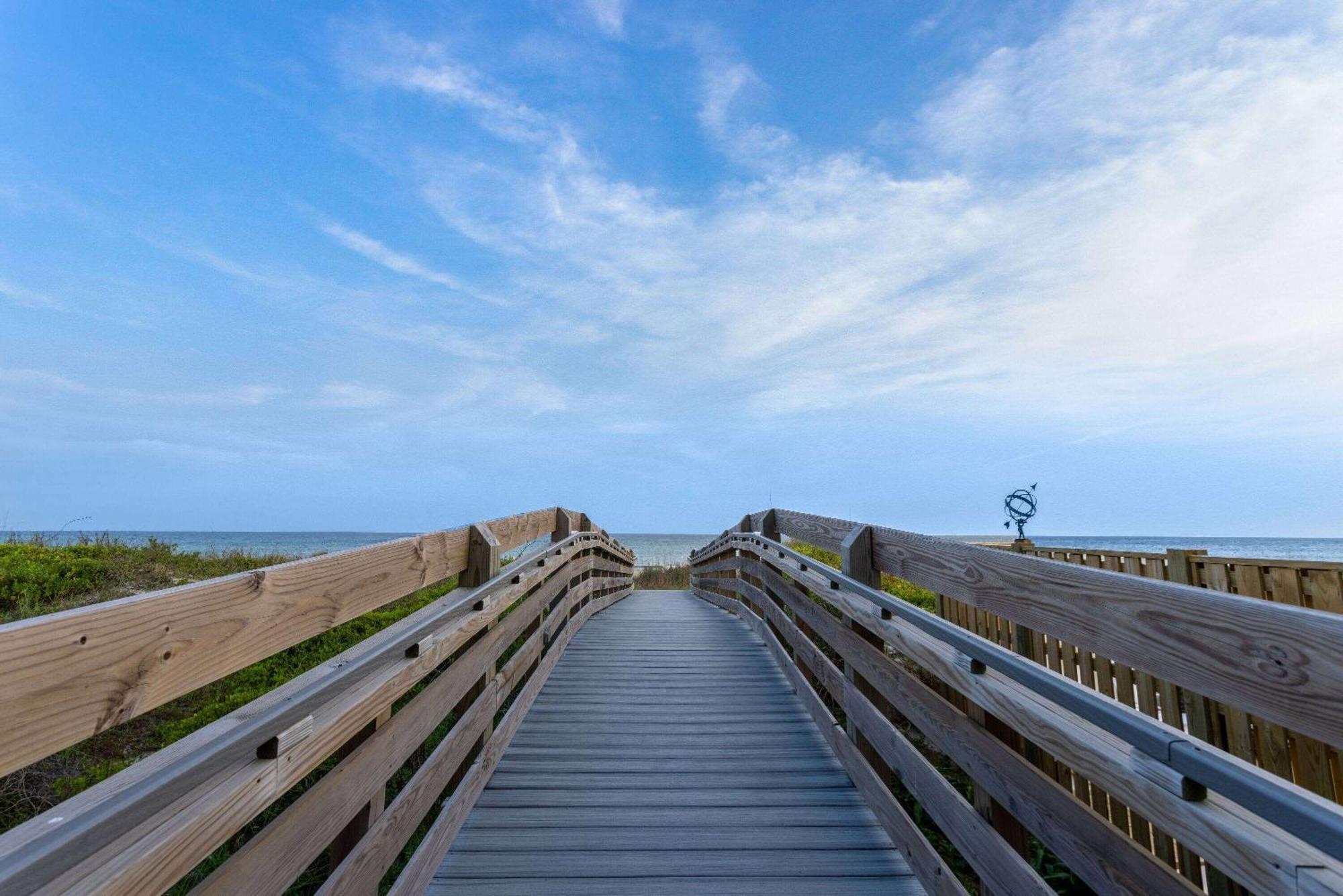 Atlantic Beach Resort, A Ramada By Wyndham Exterior photo