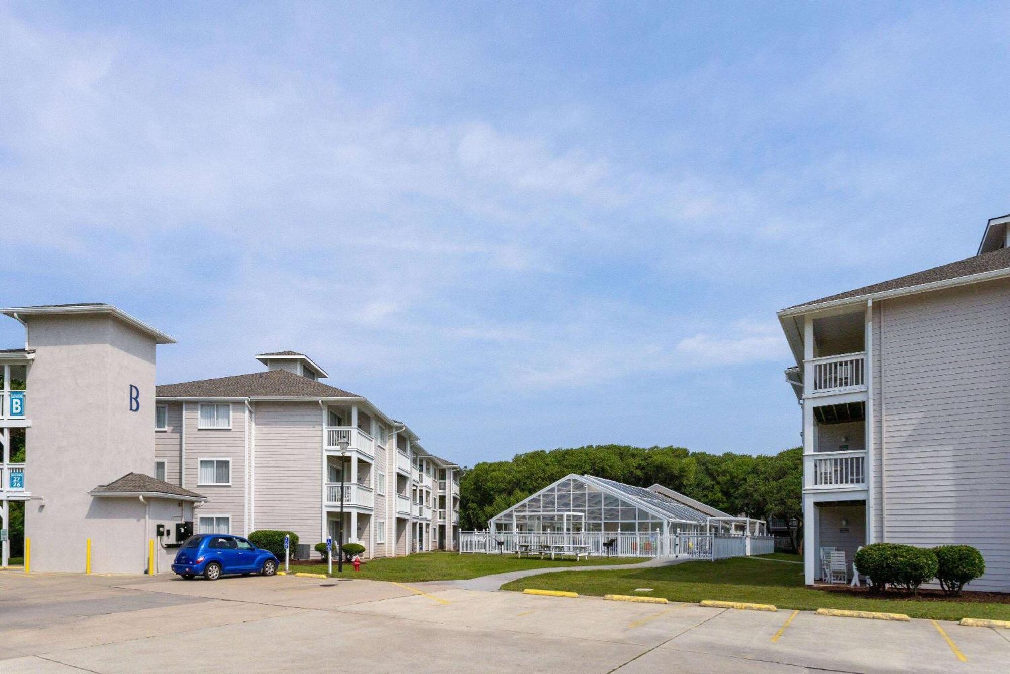 Atlantic Beach Resort, A Ramada By Wyndham Exterior photo
